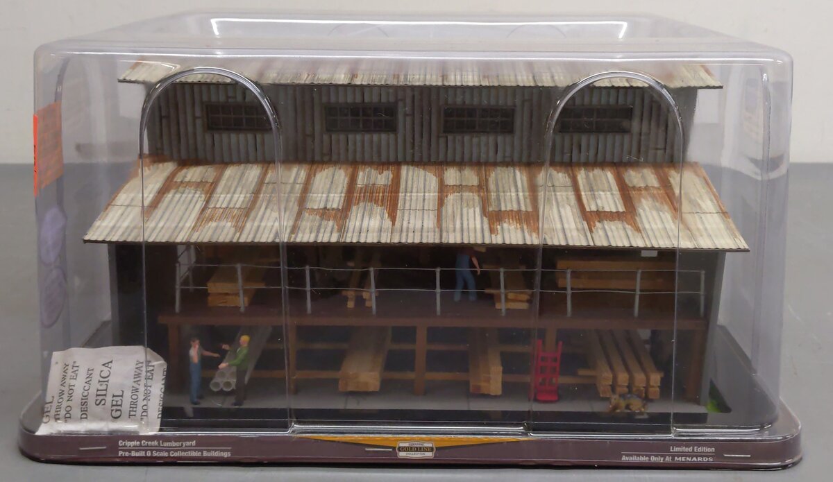 Menards 279-5923 O Scale Cripple Creek Lumber and Hardware Building MT/Box