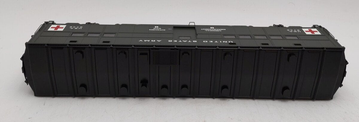 Atlas 3007706-2 O Gauge US Army Troop Hospital Car #8742 LN/Box