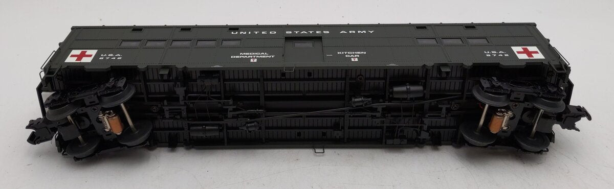Atlas 3007706-2 O Gauge US Army Troop Hospital Car #8742 LN/Box