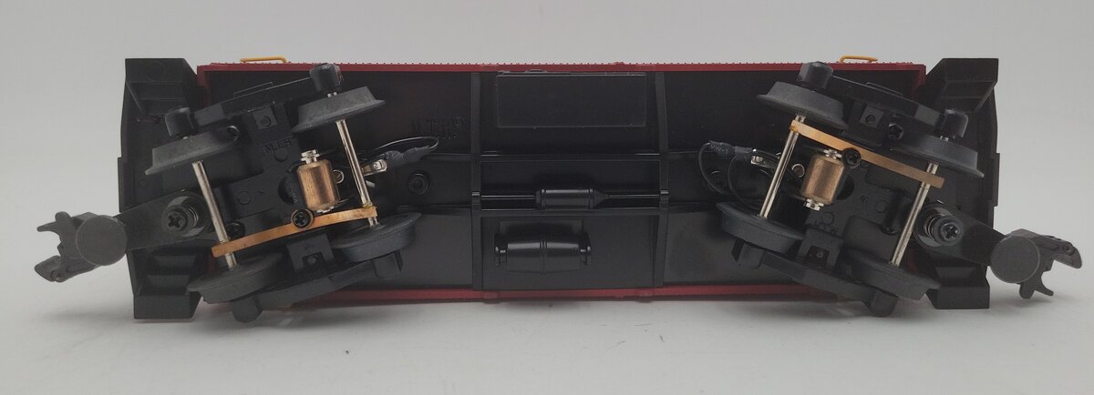 MTH 20-90015F O Gauge Chesapeake & Ohio Steel-Sided Caboose #903328 LN/Box