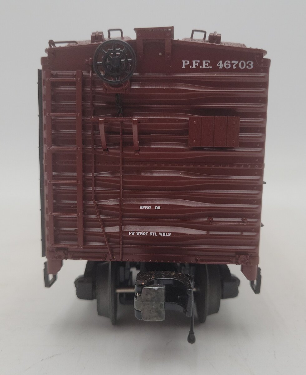 MTH 20-94081 O Gauge Pacific Fruit Express Steel-Sided Refrigerator Car #46703 EX/Box