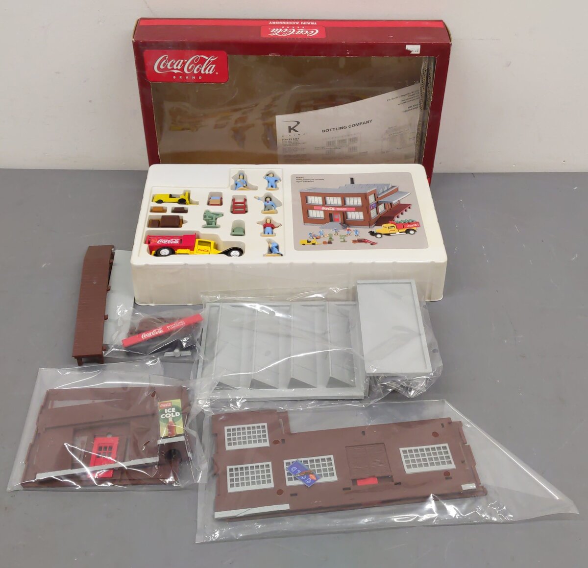 K-Line K40113 Coca Cola/Coke Bottling Company Set NIB