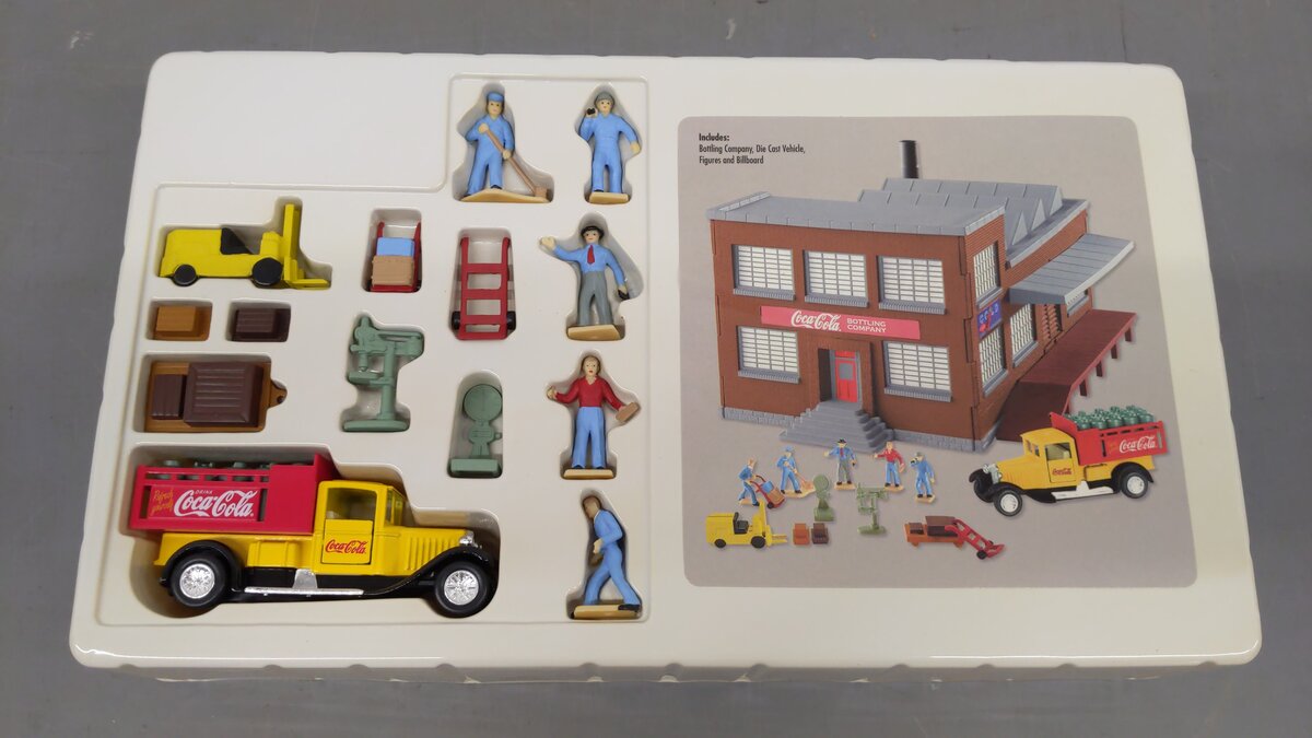 K-Line K40113 Coca Cola/Coke Bottling Company Set NIB