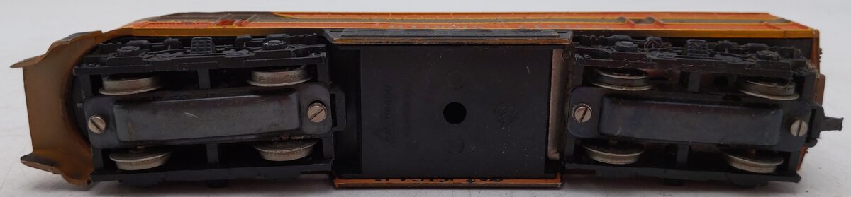 AHM 4022 HO Scale Illinois Central Powered Diesel Locomotive