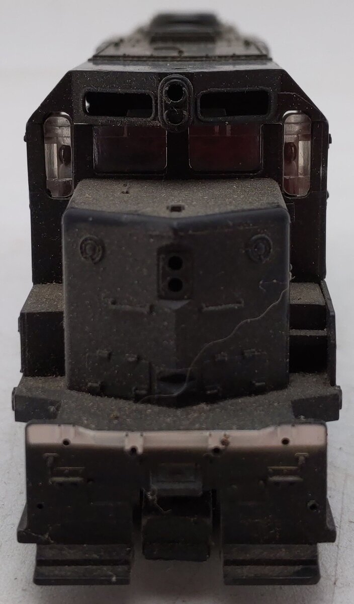 Athearn 4224 HO Illinois Central GP35 DMY Diesel Locomotive #9432