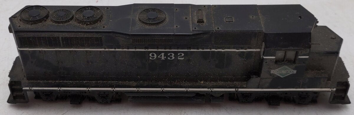 Athearn 4224 HO Illinois Central GP35 DMY Diesel Locomotive #9432