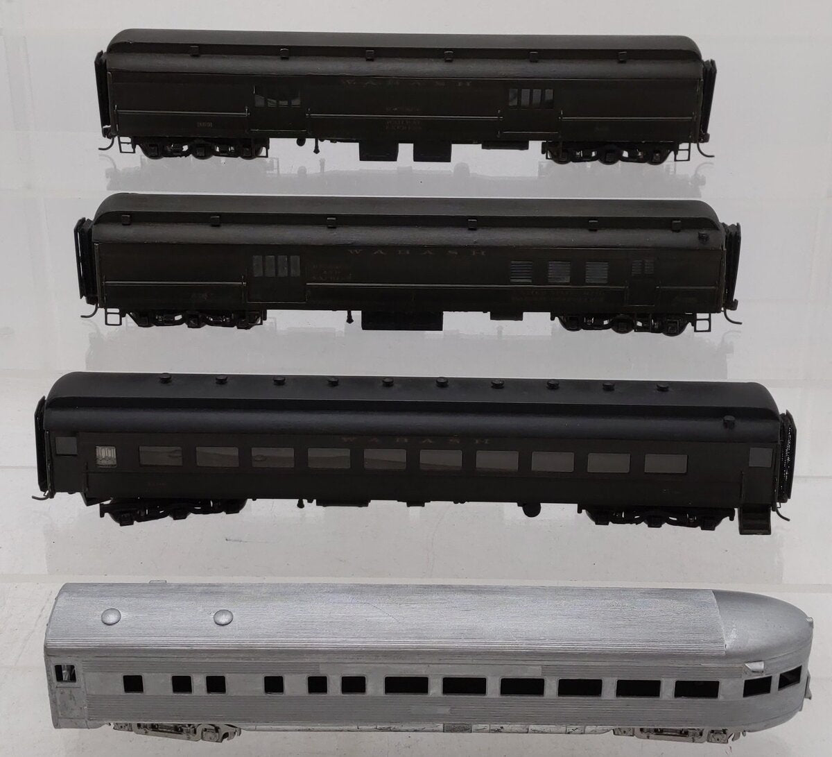 HO Scale Assorted Passenger Cars [4] VG