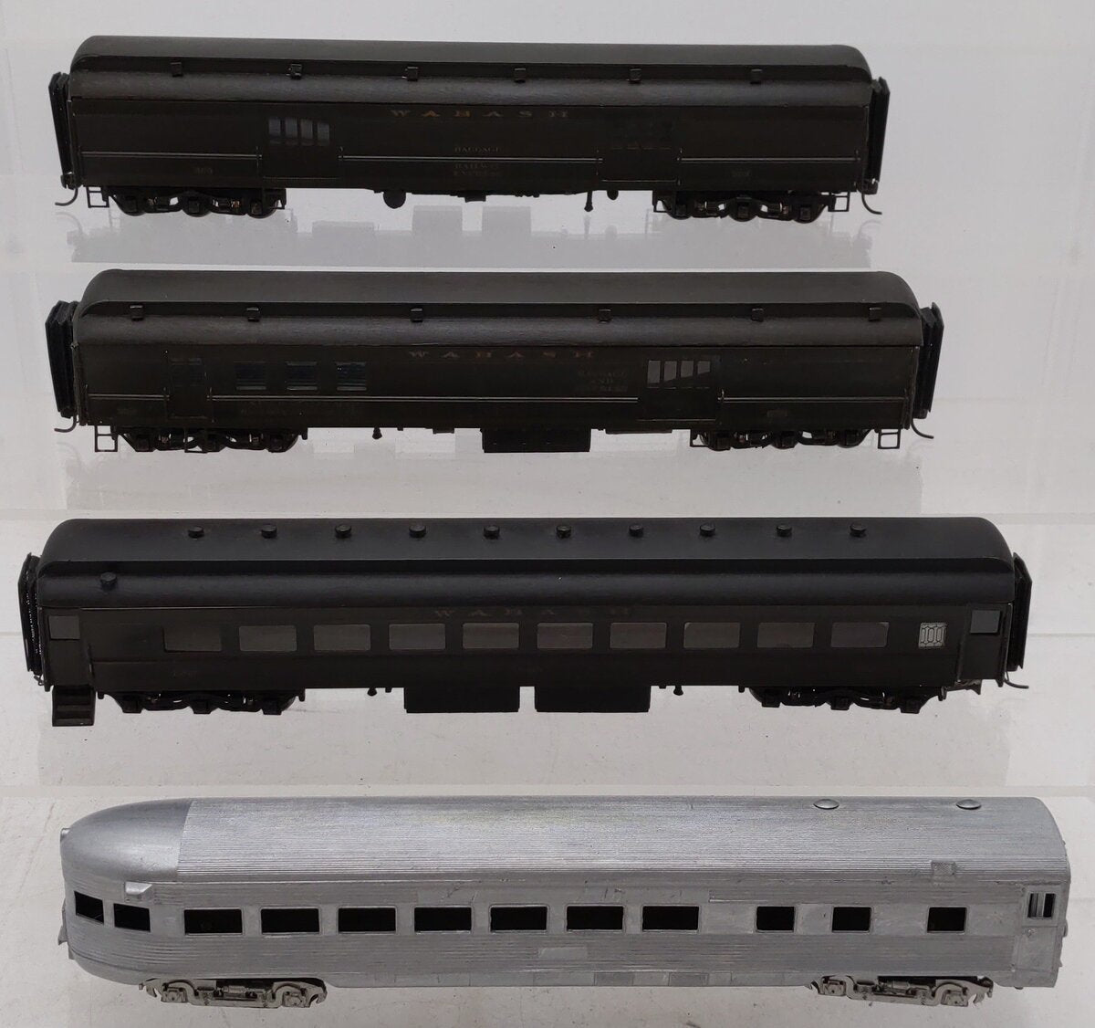 HO Scale Assorted Passenger Cars [4] VG
