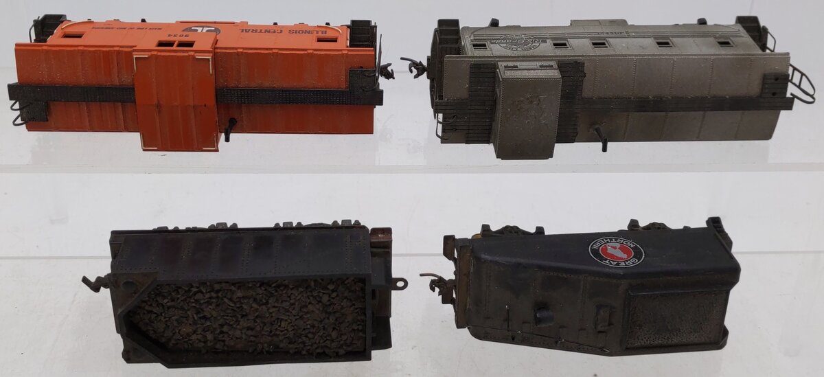 HO Scale Assorted Cabooses and Tenders [4]