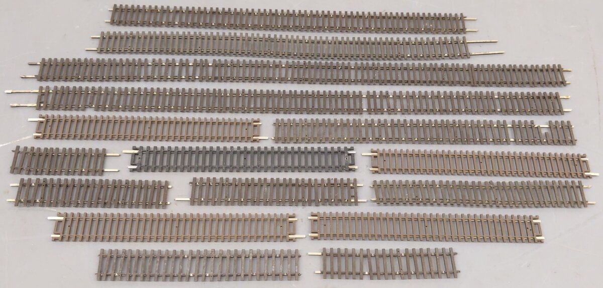 Shinohara Track HO Scale Assorted Track Sections [16]