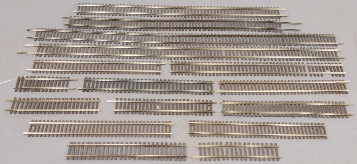 Shinohara Track HO Scale Assorted Track Sections [16]