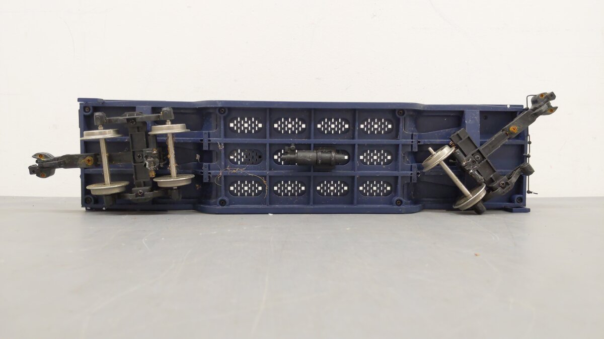 USA Trains 17328 G Chessie Searchlight Car - Metal Wheels VG