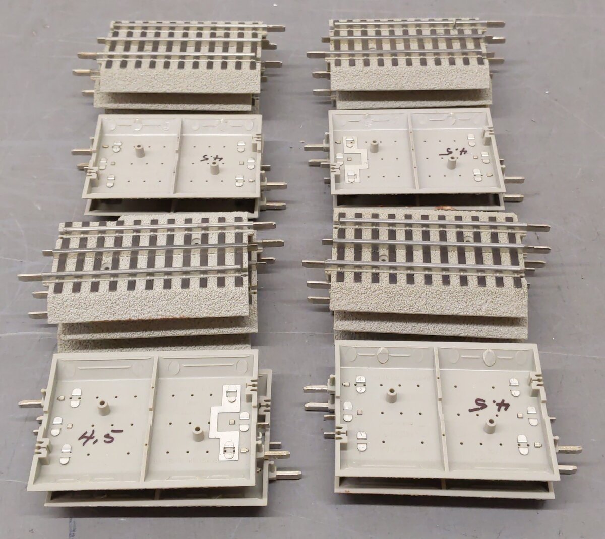 Lionel 6-12025 O Gauge FasTrack 4-1/2 Inch Straight Track (20) VG