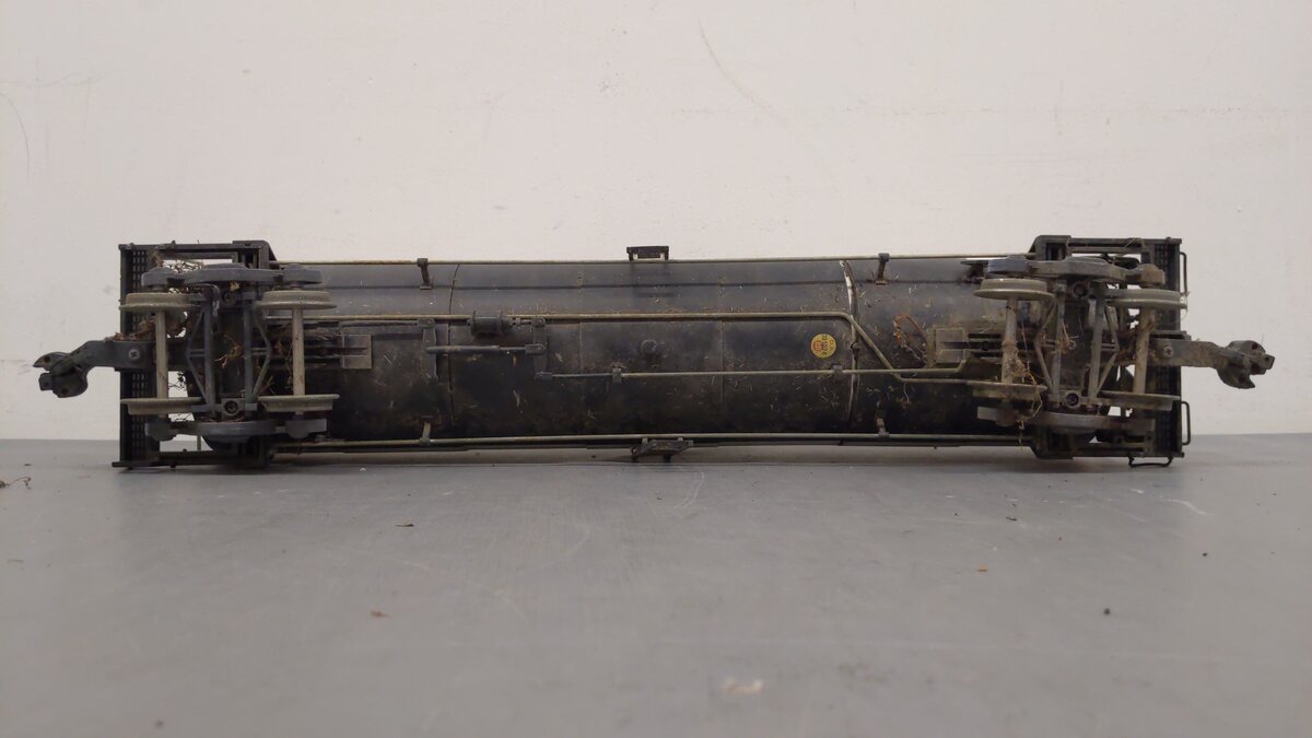 USA Trains R15167 G Diamond Shamrock Modern Tank Car #85564 with Metal Wheels VG