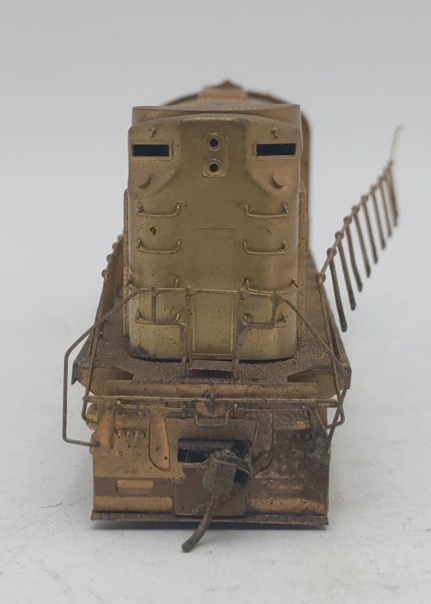 Alco Models D-114 HO Brass DL-600B High Hood Diesel Locomotive - Unpainted VG