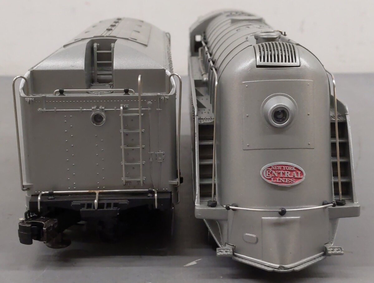 Lionel 6-18045 O Gauge NYC Commodore Vanderbilt 4-6-4 Steam Locomotive & Tender EX/Box