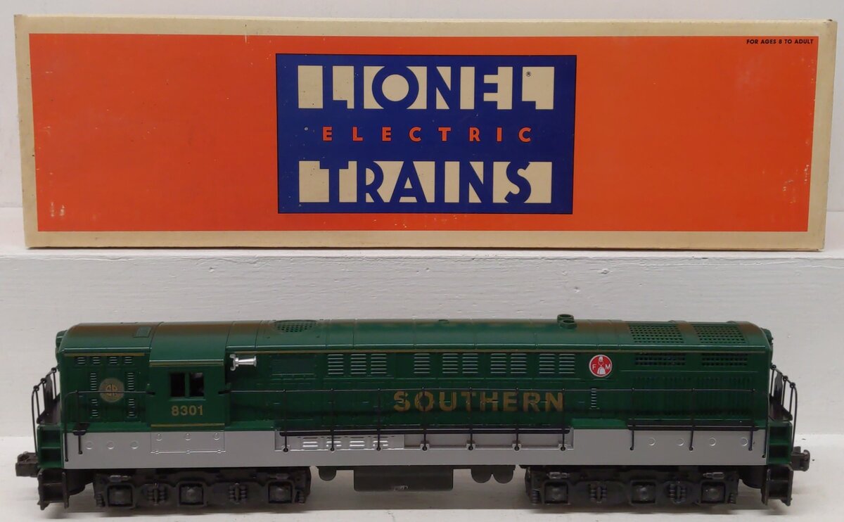 Lionel 6-18301 O Gauge Southern Fairbanks Morse Trainmaster Diesel Locomotive EX/Box