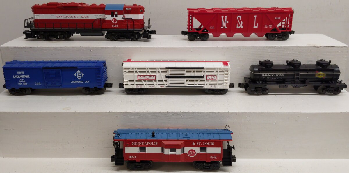 Lionel 6-1868 O Gauge Minneapolis & St. Louis Service Station Train Set EX/Box