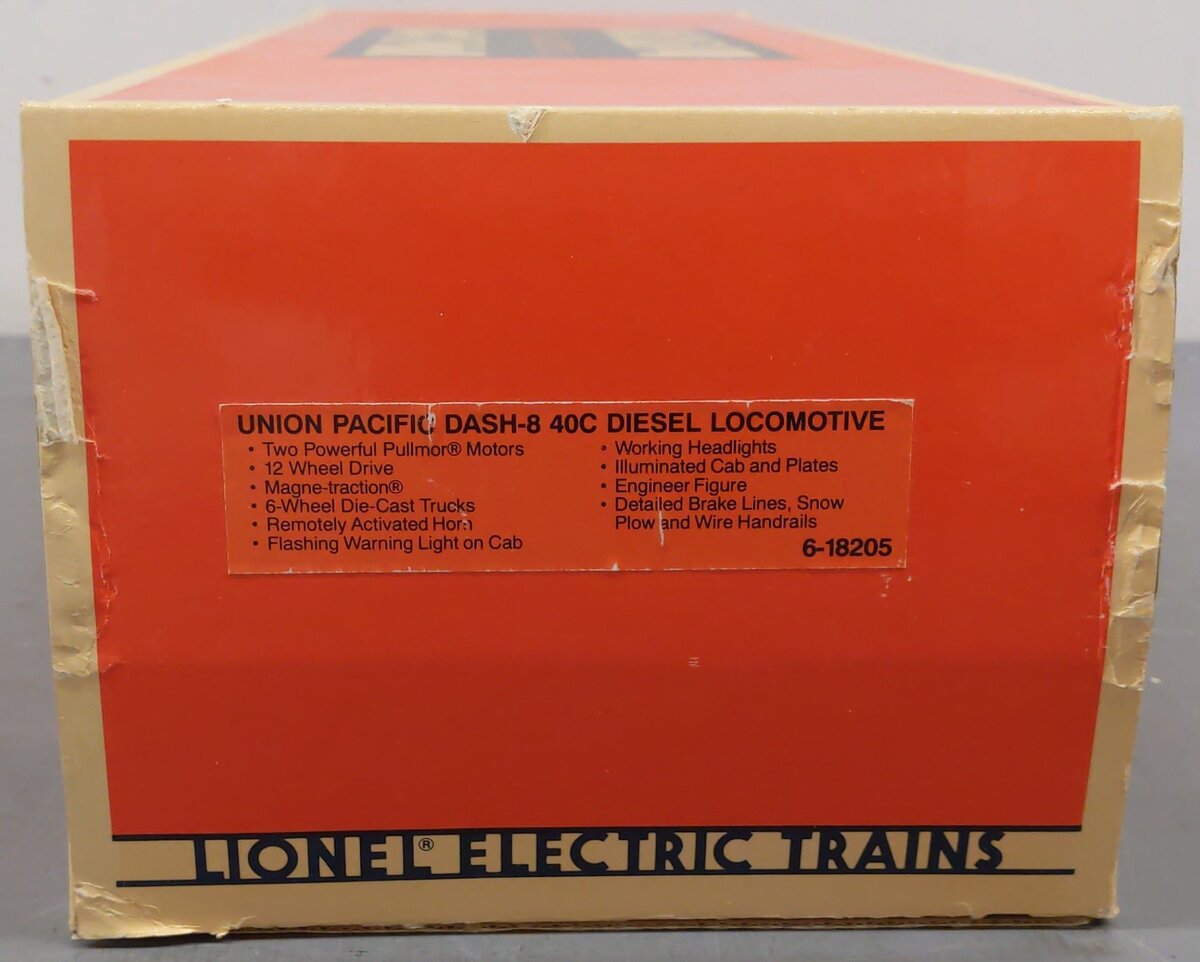Lionel 6-18205 O Gauge Union Pacific Dash-8 40C Diesel Locomotive #9100 EX/Box