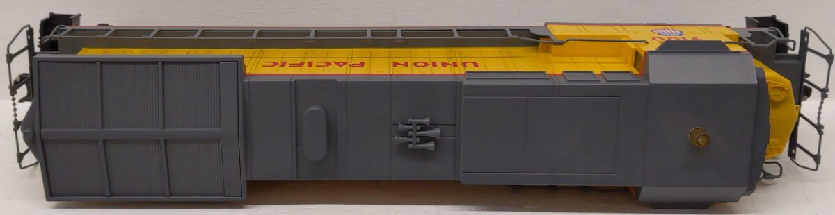 Lionel 6-18205 O Gauge Union Pacific Dash-8 40C Diesel Locomotive #9100 EX/Box