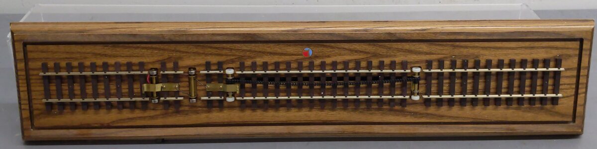 Lionel 6-23002 Roller Base I-700E Hudson EX/Box