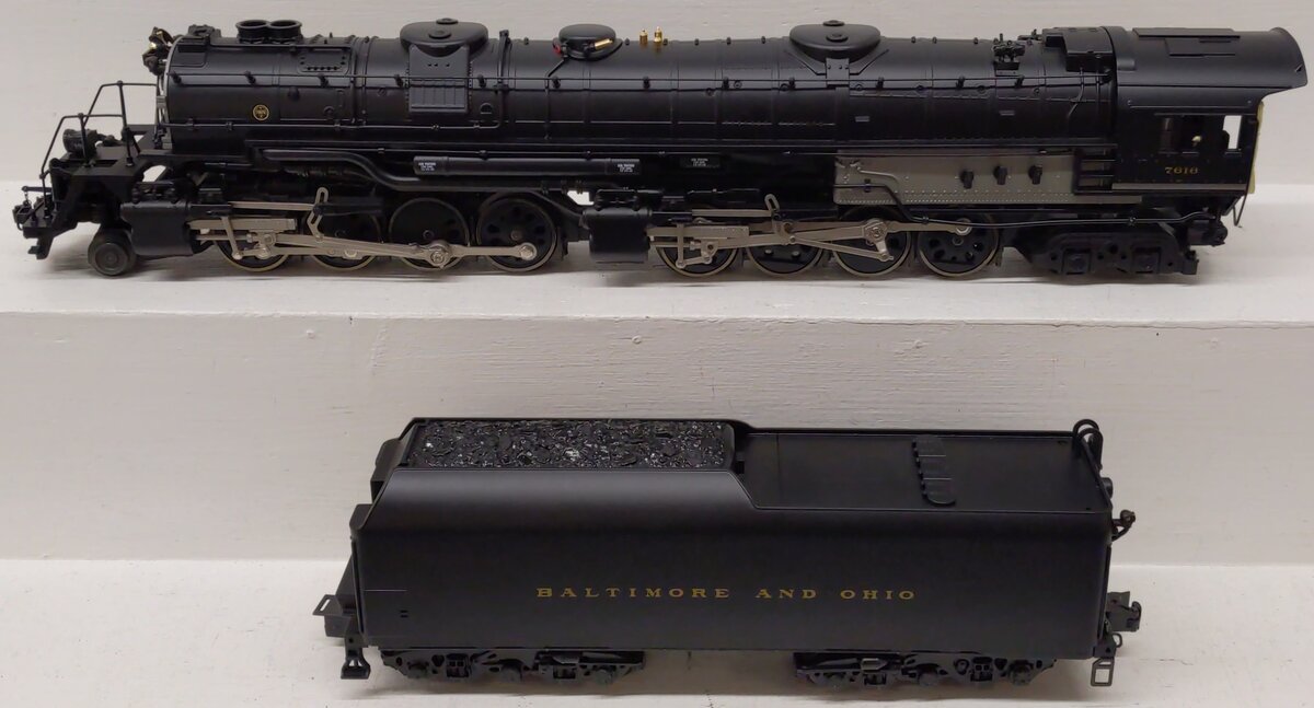 Lionel 6-28051 O Gauge B&O EM-1 2-8-8-4 Steam Locomotive & Tender #7616 EX/Box