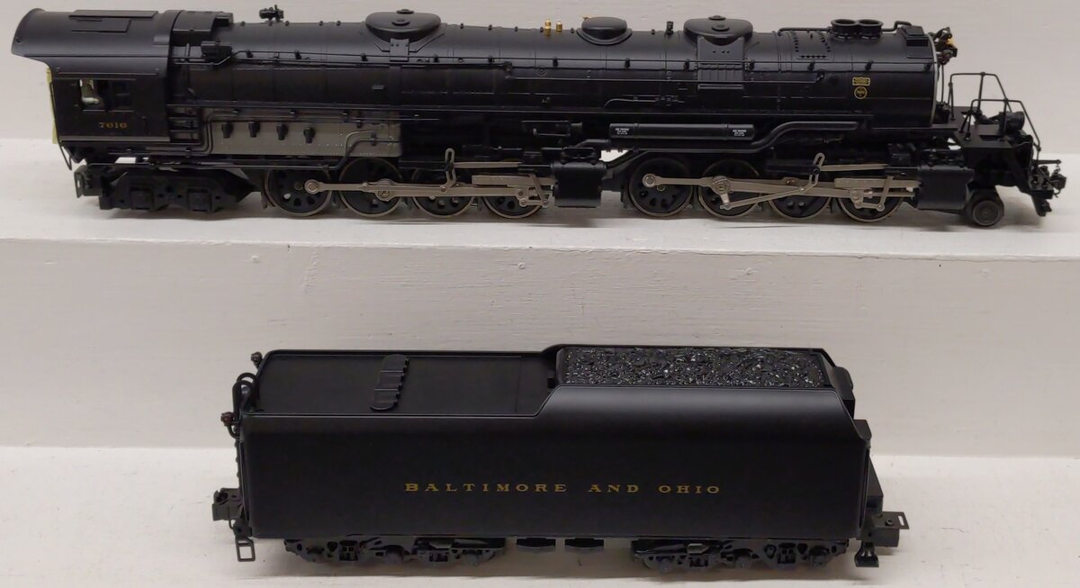 Lionel 6-28051 O Gauge B&O EM-1 2-8-8-4 Steam Locomotive & Tender #7616 EX/Box