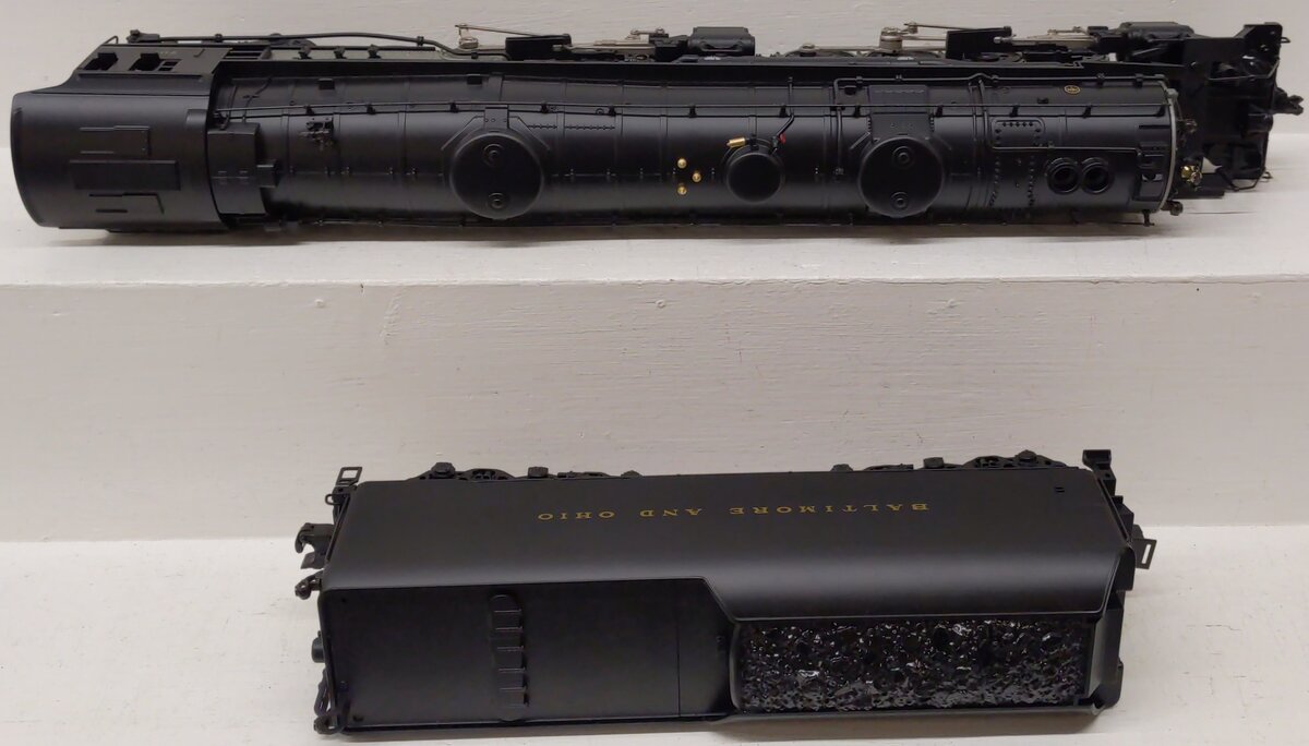 Lionel 6-28051 O Gauge B&O EM-1 2-8-8-4 Steam Locomotive & Tender #7616 EX/Box