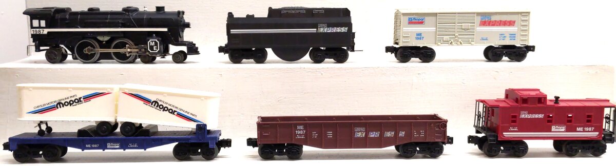 Lionel 6-11757 O Gauge Chysler Mopar Express Steam Freight Train Set EX/Box