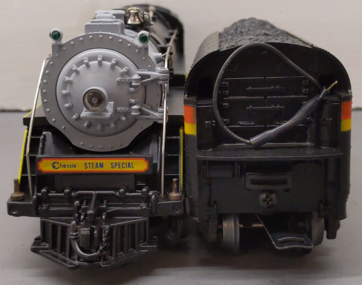 Lionel 6-8003 O Gauge Chessie 2-8-4 Berkshire Steam Locomotive & Tender #8003 EX/Box