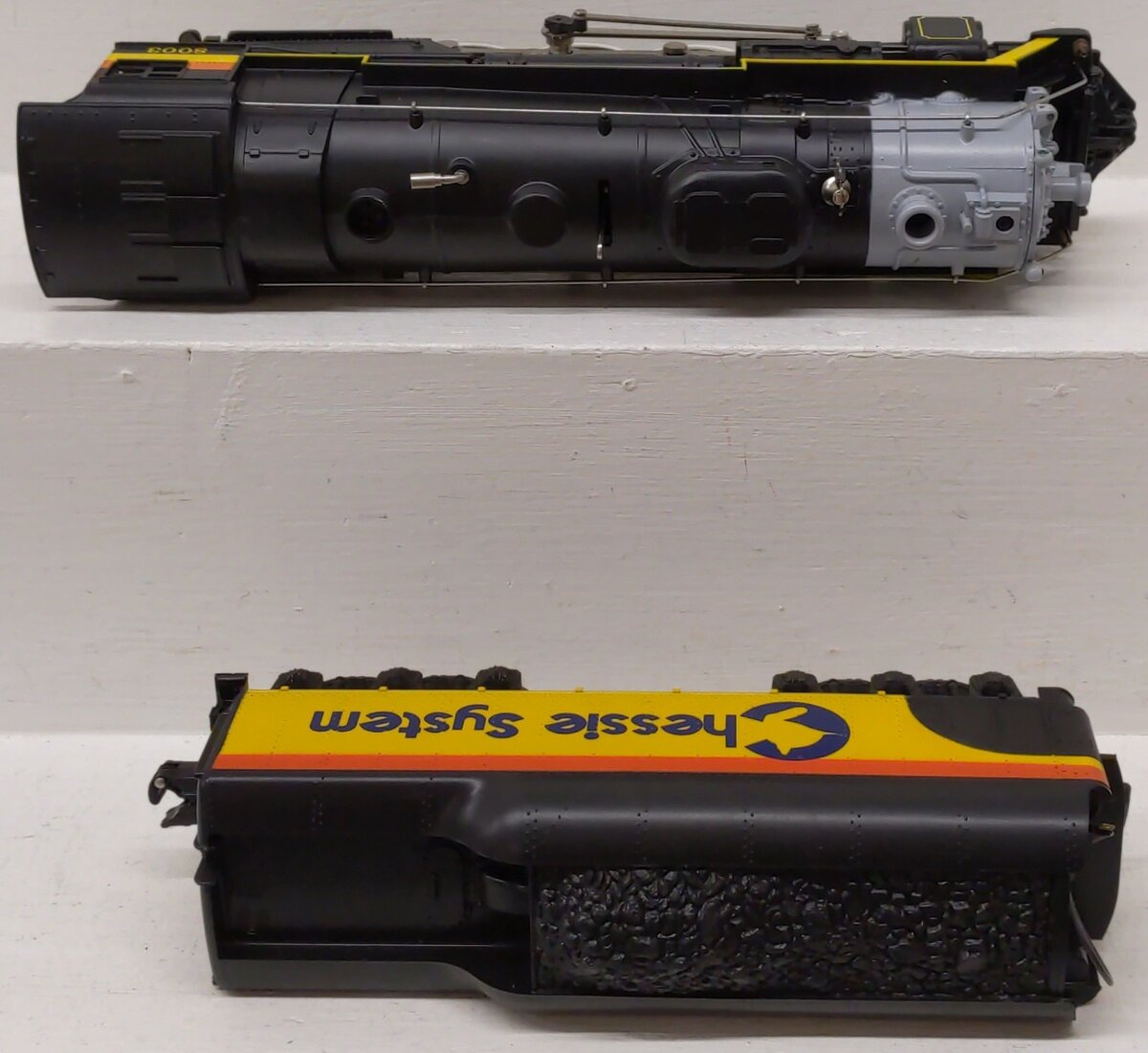 Lionel 6-8003 O Gauge Chessie 2-8-4 Berkshire Steam Locomotive & Tender #8003 EX/Box