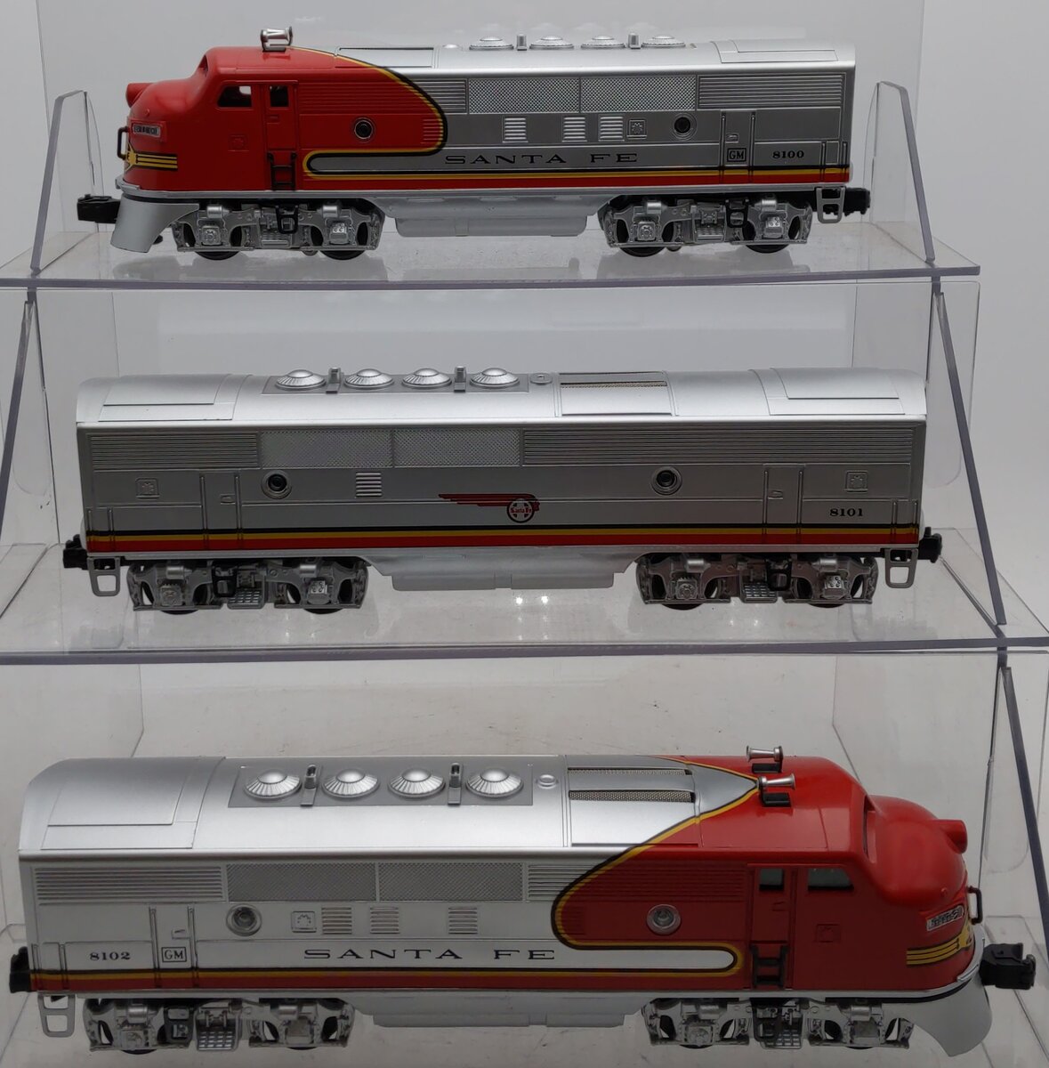Lionel 6-11711 O Santa Fe F-3 ABA Diesel Locomotive Set #8100/8100/8102 with RS EX/Box