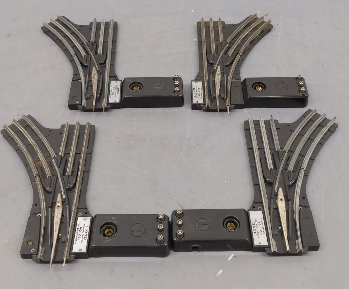 Lionel O22 Vintage Left-Hand & Right-Hand Electric Remote Switches [4]
