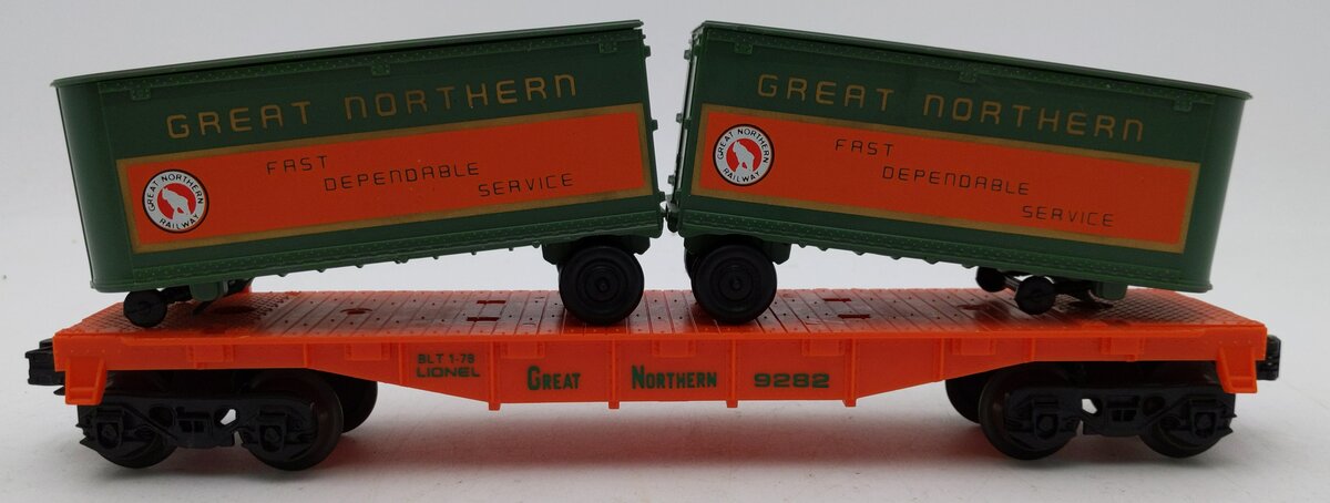 Lionel 6-9282 O Gauge Great Northern Flatcar #9282 with Trailers EX