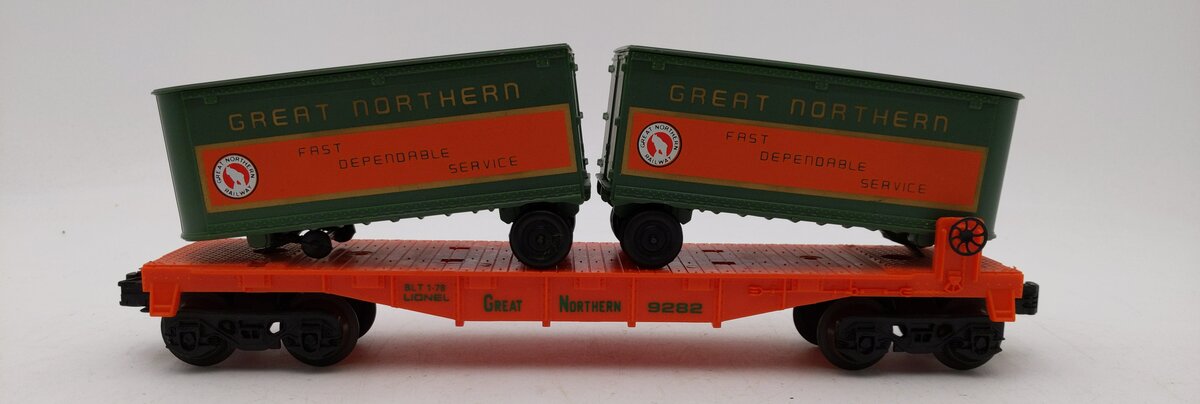 Lionel 6-9282 O Gauge Great Northern Flatcar #9282 with Trailers EX