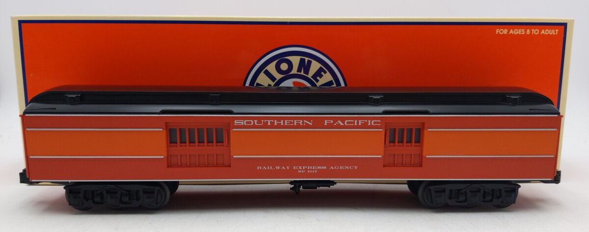Lionel 6-39038 Southern Pacific Madison Baggage Car #6015 EX/Box