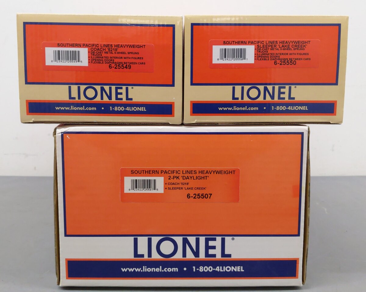 Lionel 6-25507 O Gauge Southern Pacific Daylight Heavyweight Passenger 2-Car Set VG/Box