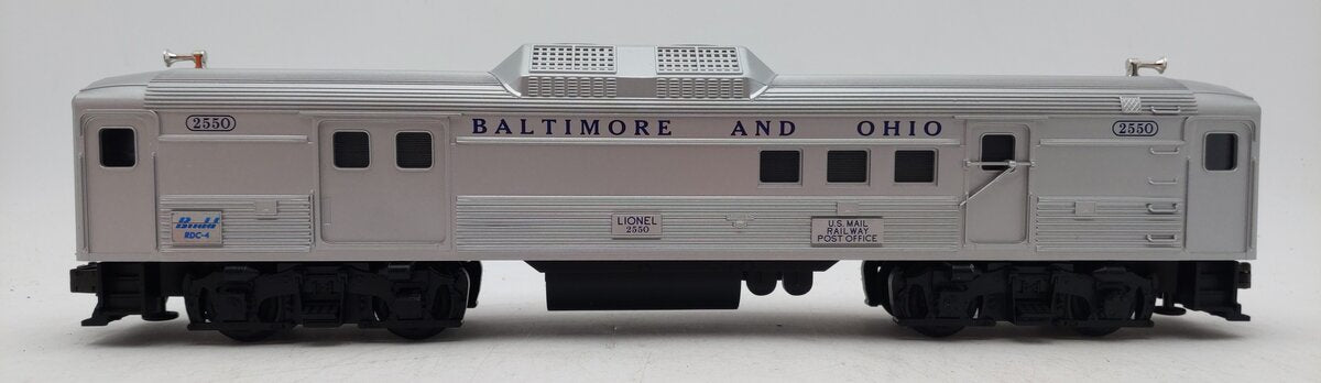 Lionel 6-27917 O Gauge Baltimore & Ohio CC RDC Budd Non-Power Baggage Car #2550 LN/Box