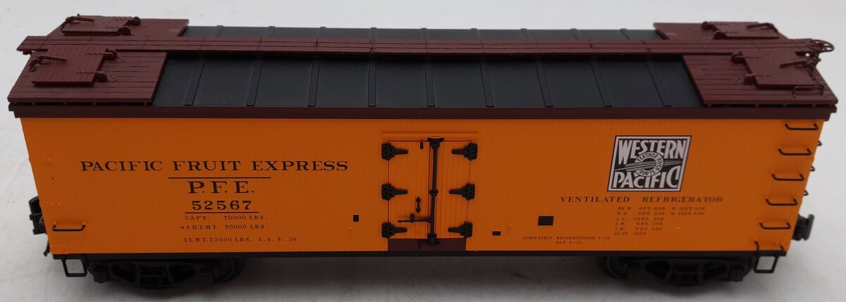 Atlas 8179-2 O Gauge WP/PFE 40' Wood Reefer Car #52567 (3-Rail) EX/Box