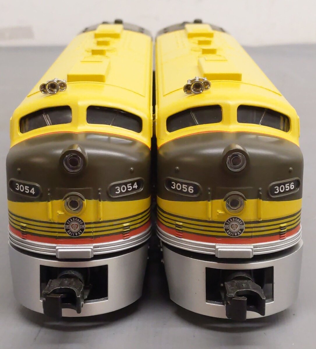 MTH 30-2181-1 O Gauge Seaboard E-8 AA Diesel Engine Set w/PS1 #3053/3054 EX/Box