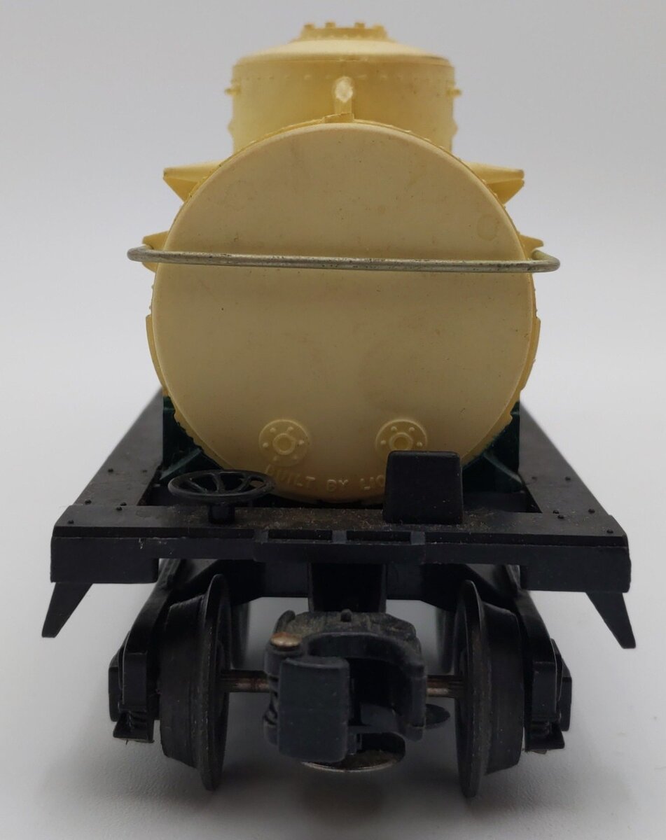 Lionel 6-9148 O Gauge DuPont Triple Dome Tank Car #9148/Box
