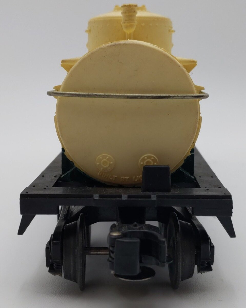 Lionel 6-9148 O Gauge DuPont Triple Dome Tank Car #9148/Box
