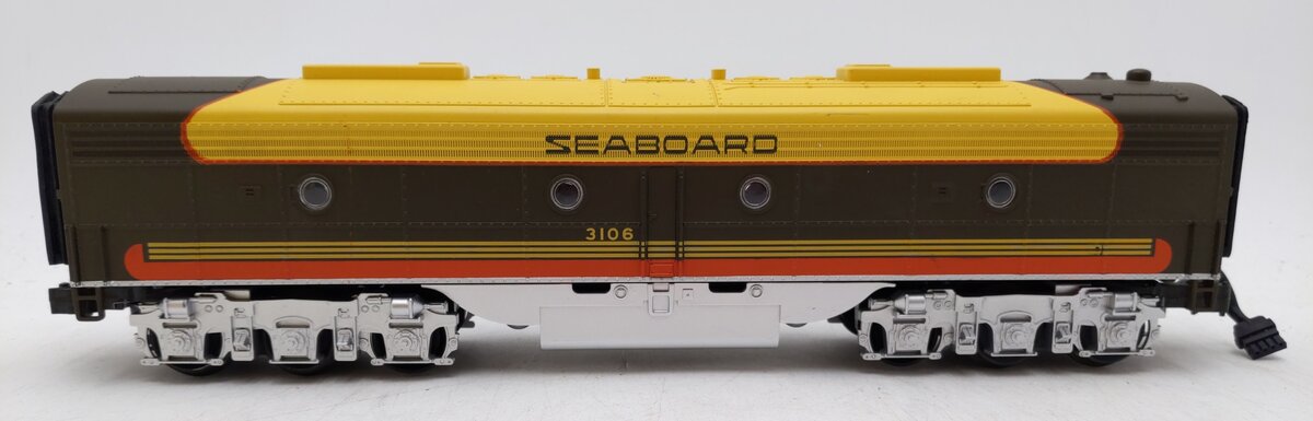 MTH 30-2181-3 O Gauge Seaboard EMD E-8 B Unit Non-Powered Diesel Engine #3106 EX/Box