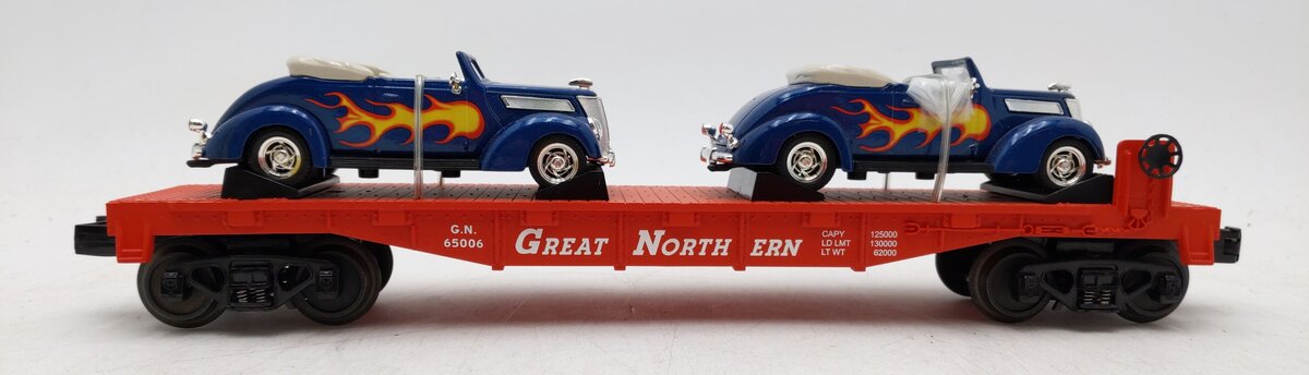 MTH 30-76197 Great Northern Flat Car with 2 '37 Ford V8 Convertibles EX/Box