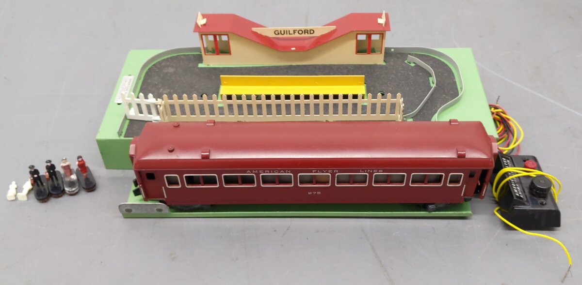 American Flyer K766 Vintage S Guilford Animated Passenger Station VG