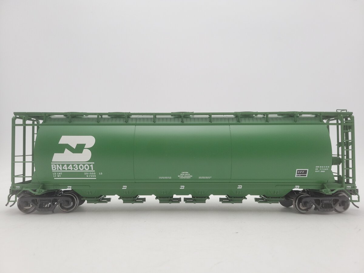 Atlas 3002223-1 O Burlington Northern Cylindrical Hopper Car #443001 (2 Rail) LN/Box
