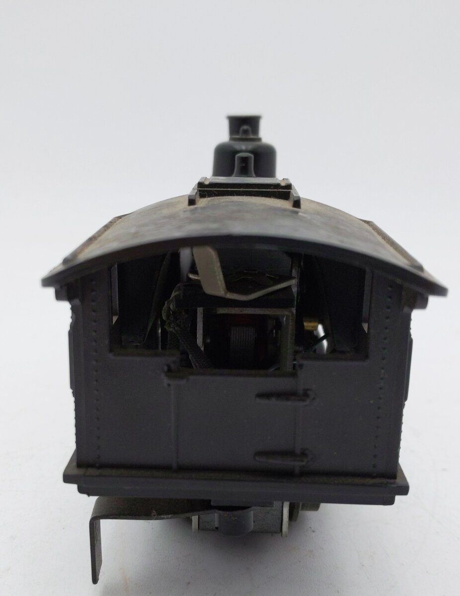 Lionel 6-8300 2-4-0 Santa Fe Steam Locomotive Only VG