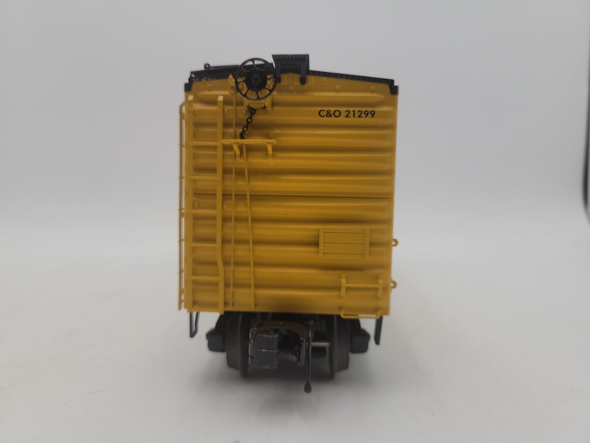 MTH 20-93584 Chesapeake & Ohio 50' PS-1 Box Car w/Youngstown Door #21299 EX/Box
