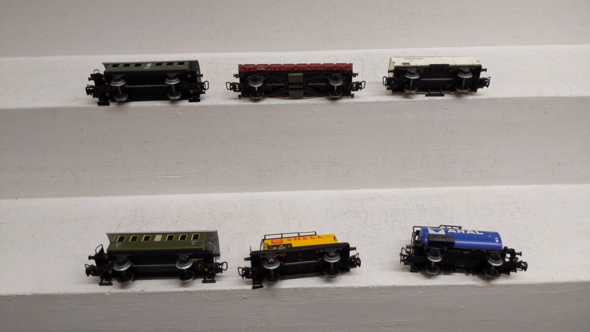 Marklin HO Assorted Freight Cars 4502, 4508, 4000, 4646, 4607, 4040 [6] EX/Box