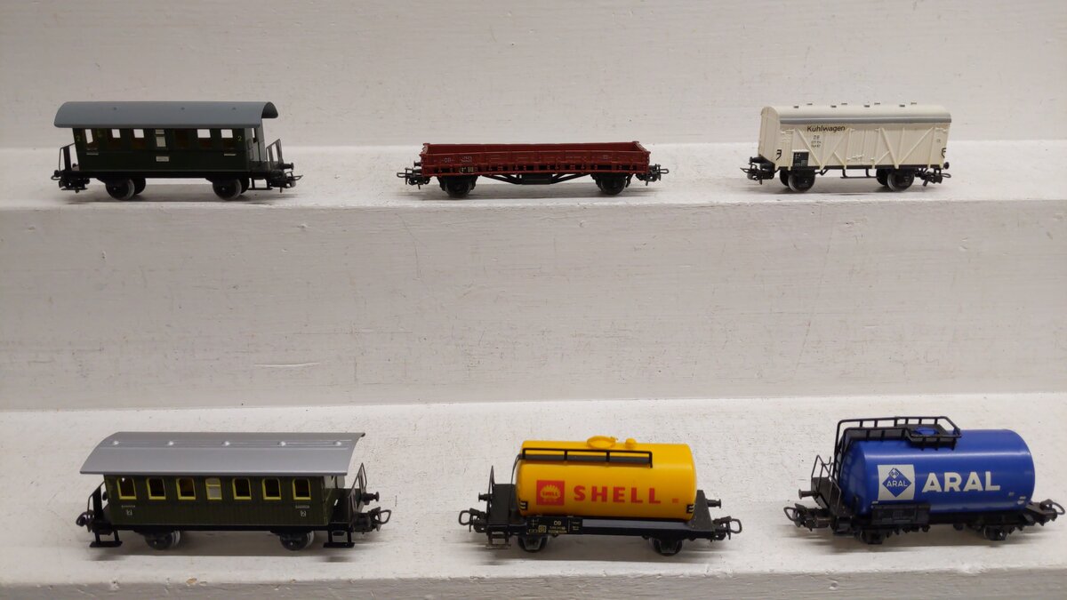 Marklin HO Assorted Freight Cars 4502, 4508, 4000, 4646, 4607, 4040 [6] EX/Box